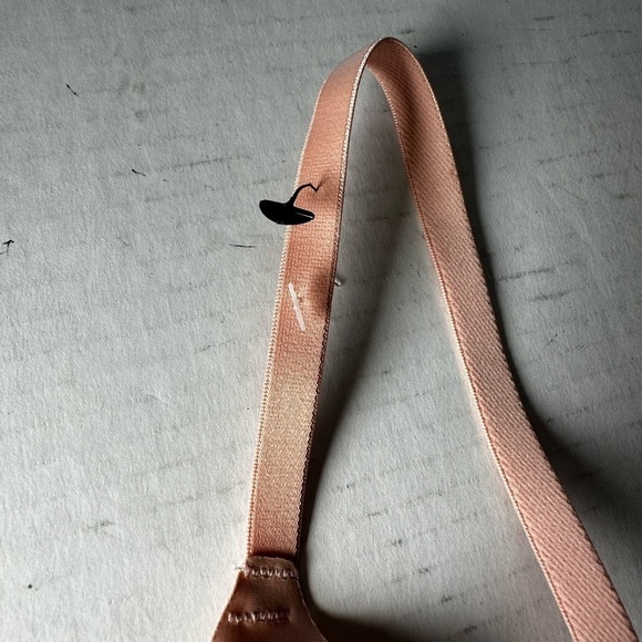 THALIA SODI Bralette Wireless Super Soft Front Lace Back Large Missing Pads Nude - Picture 5 of 12